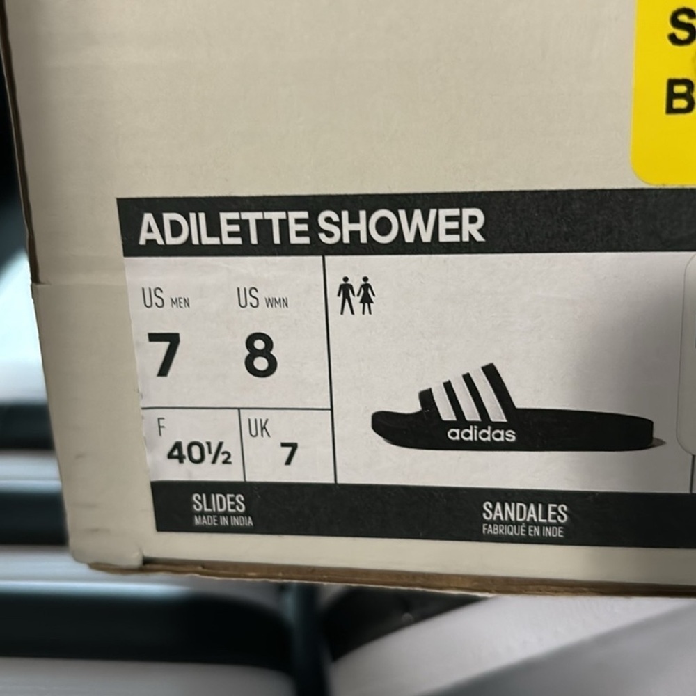 NEW Adidas Adilette Cloudfoam Shower Slides White / Core Black men Size 7 - Picture 2 of 2
